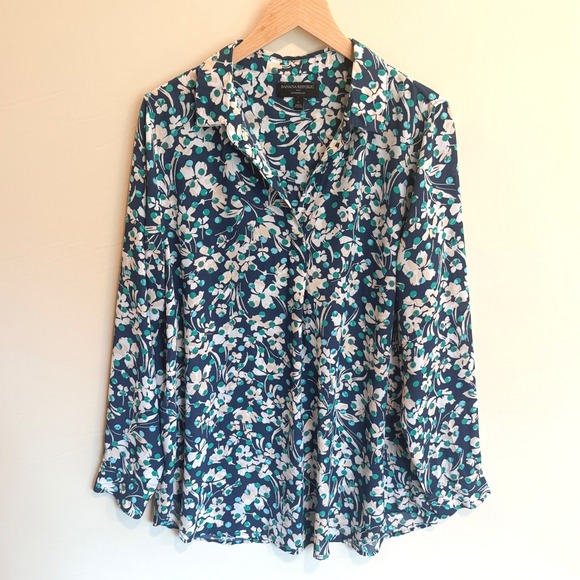Banana Republic Tops - Banana Republic Boyfriend Fit Floral Polka Dot Navy Blue Button Down Shirt L